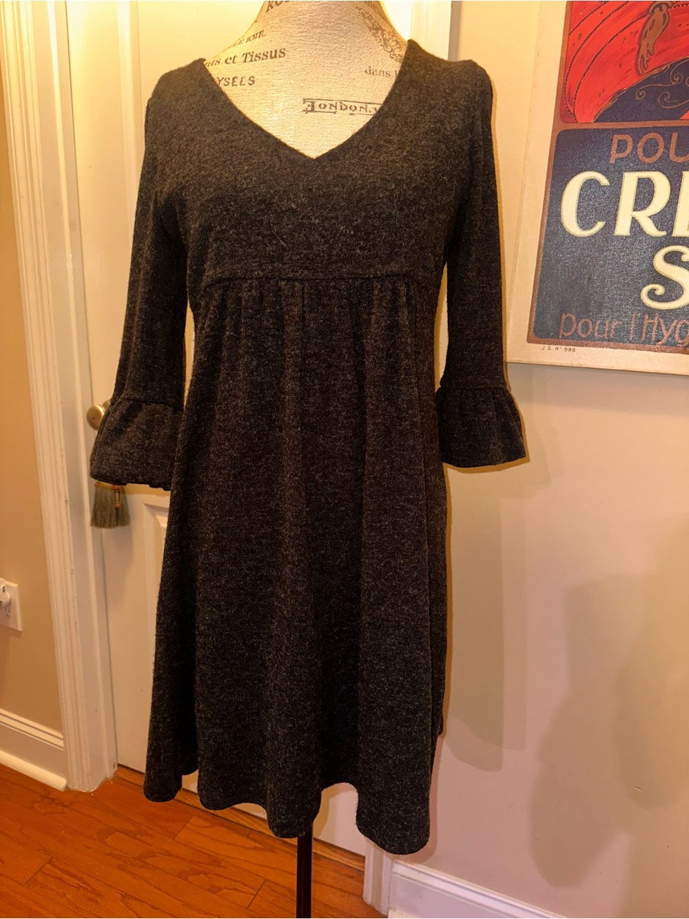 V-Neck Long Sleeve Ruffle-Cuff Knit Dress in Charcoal